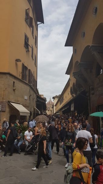 Inside Ponte Vecchio